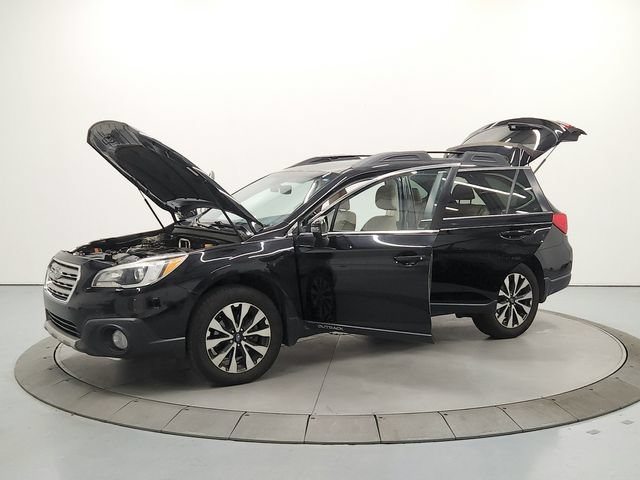 Used 2017 Subaru Outback 2.5i Limited AWD/4WD image 11