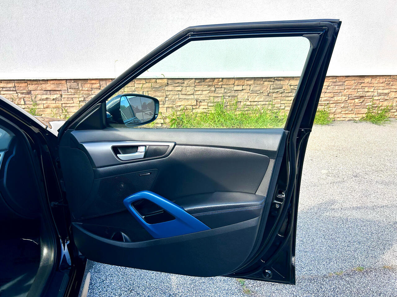 Used 2013 Hyundai Veloster Turbo w/ Ultimate Pkg image 16