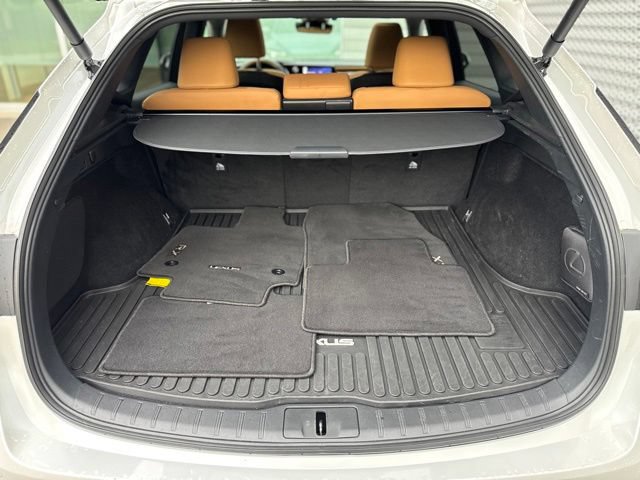 Used 2023 Lexus RX 350 Premium w/ Accessory Package FWD image 18