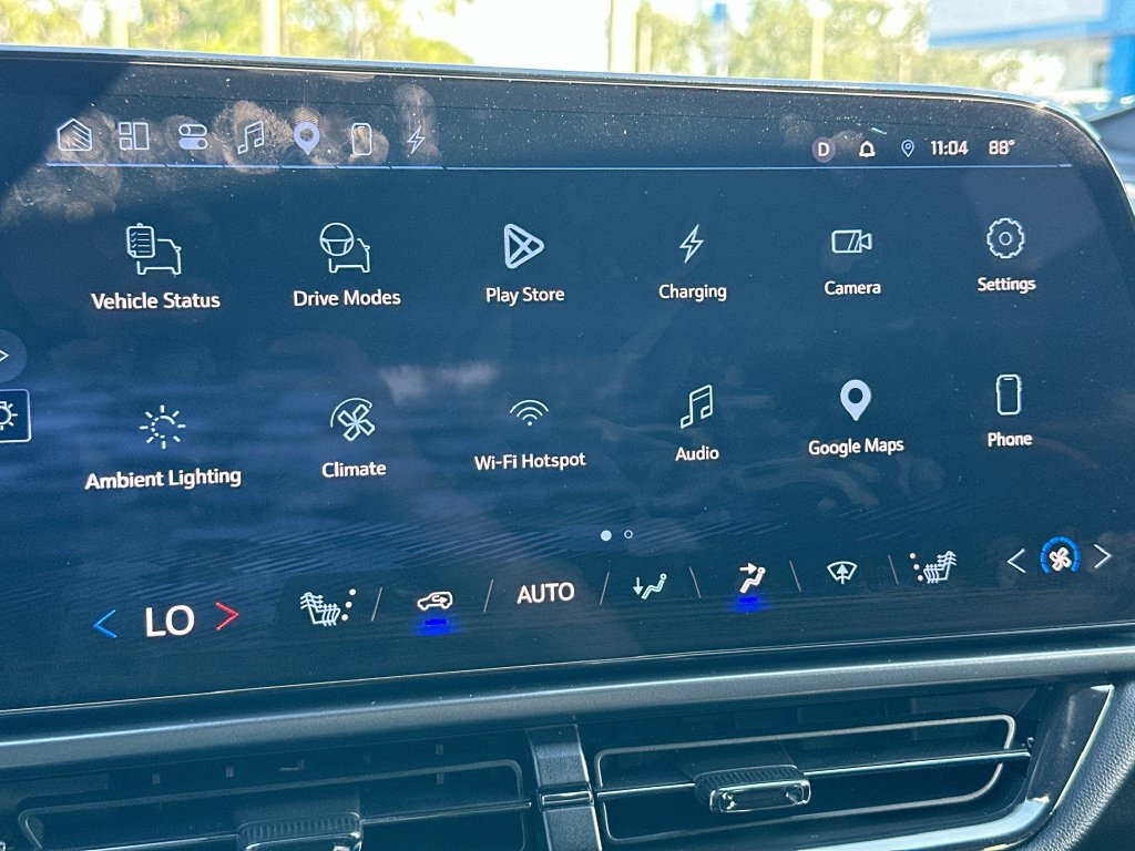 Certified 2025 Chevrolet Equinox EV RS FWD image 14