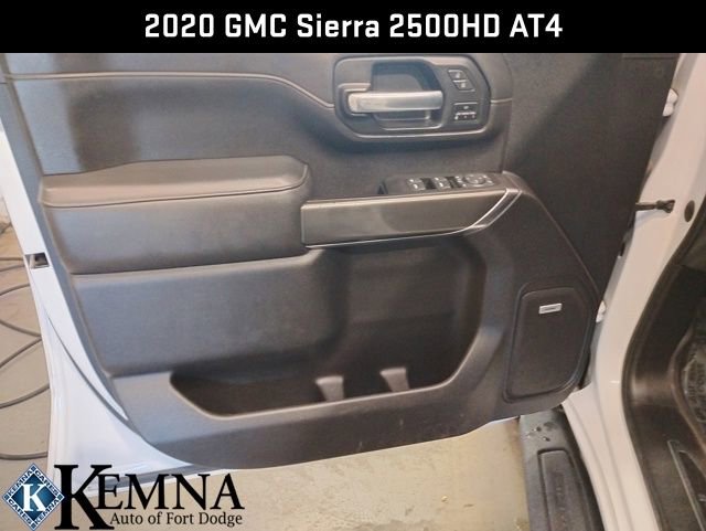 Used 2020 GMC Sierra 2500 AT4 w/ AT4 Preferred Package image 12
