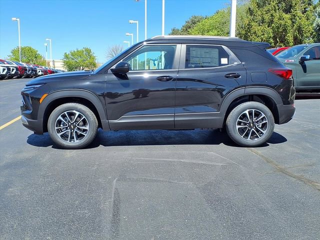 New 2026 Chevrolet TrailBlazer LT w/ Convenience Package AWD/4WD image 2