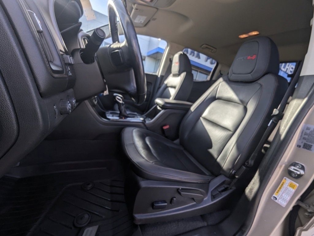 Used 2022 GMC Canyon AT4 w/ Trailering Package image 24