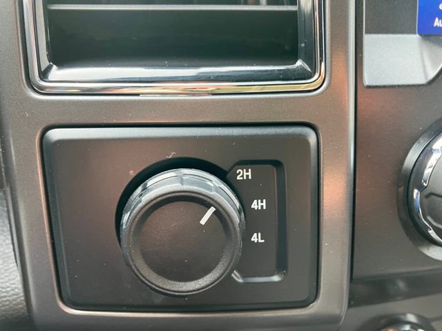 Used 2020 Ford F150 XLT w/ Equipment Group 302A Luxury AWD/4WD image 9