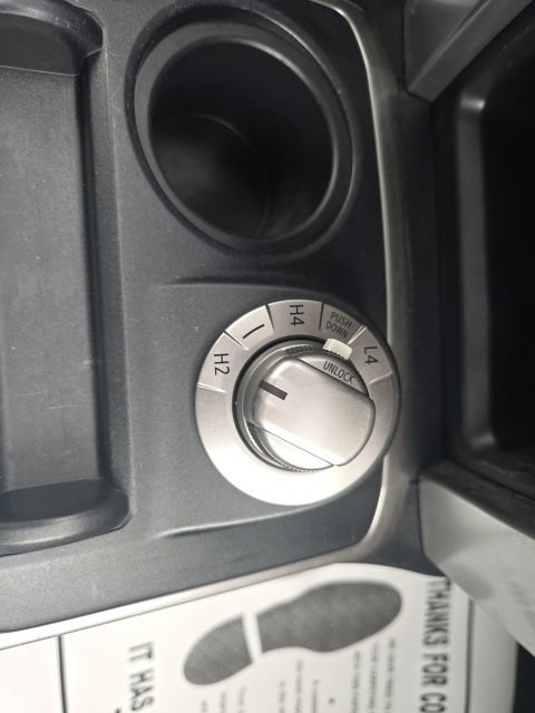 Used 2016 Toyota 4Runner SR5 AWD/4WD image 20