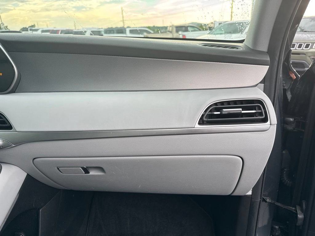Used 2020 Hyundai Palisade SEL FWD image 19