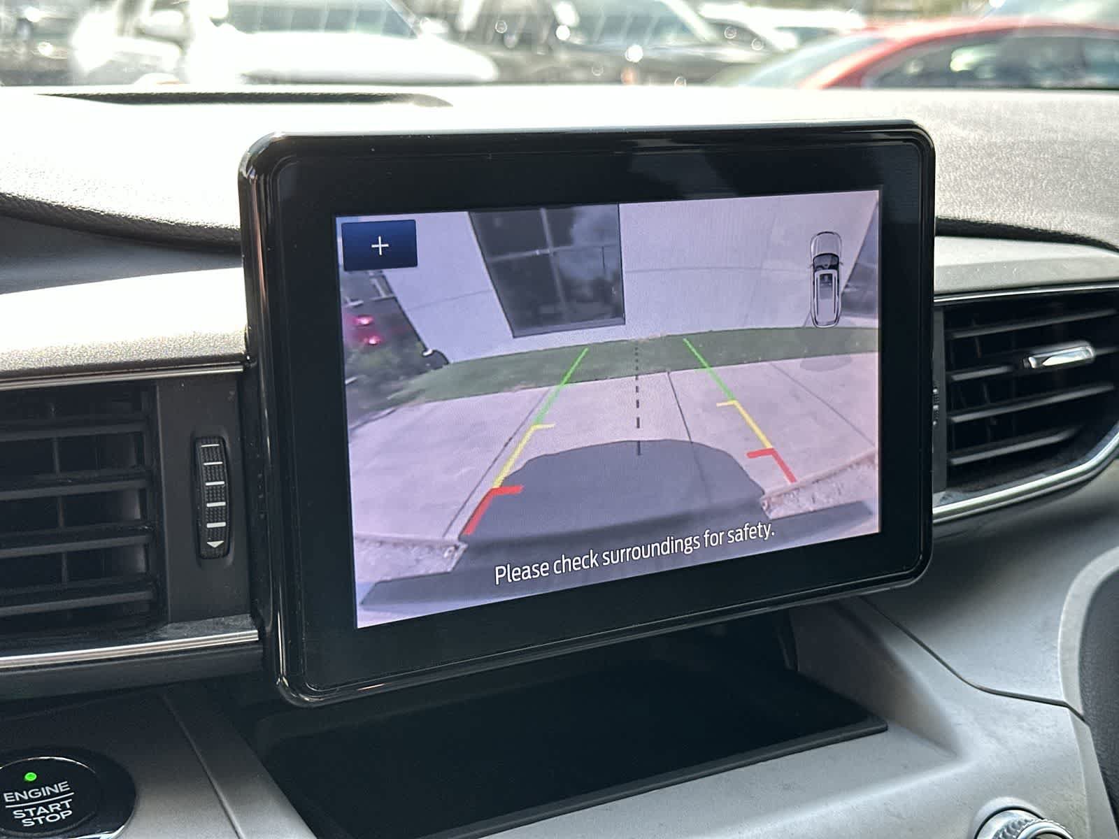 Used 2020 Ford Explorer XLT w/ Equipment Group 202A RWD image 26