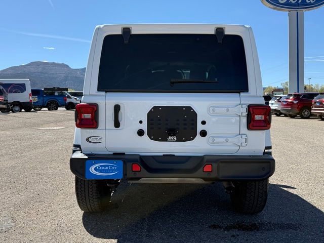 Used 2020 Jeep Wrangler Unlimited Sahara image 4