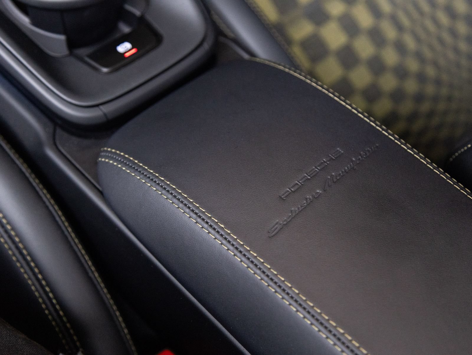 Certified 2026 Porsche 911 GTS RWD image 32