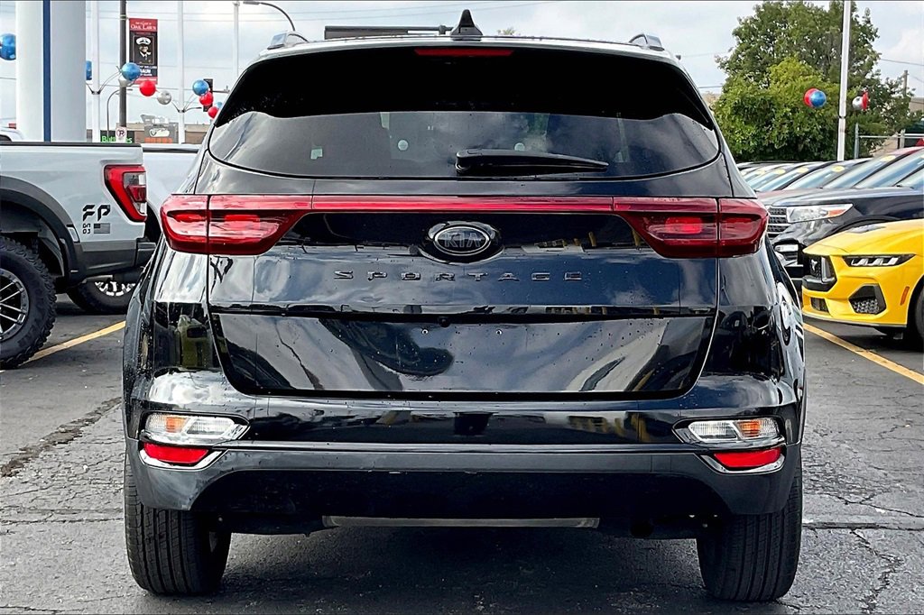 Used 2021 Kia Sportage S image 3
