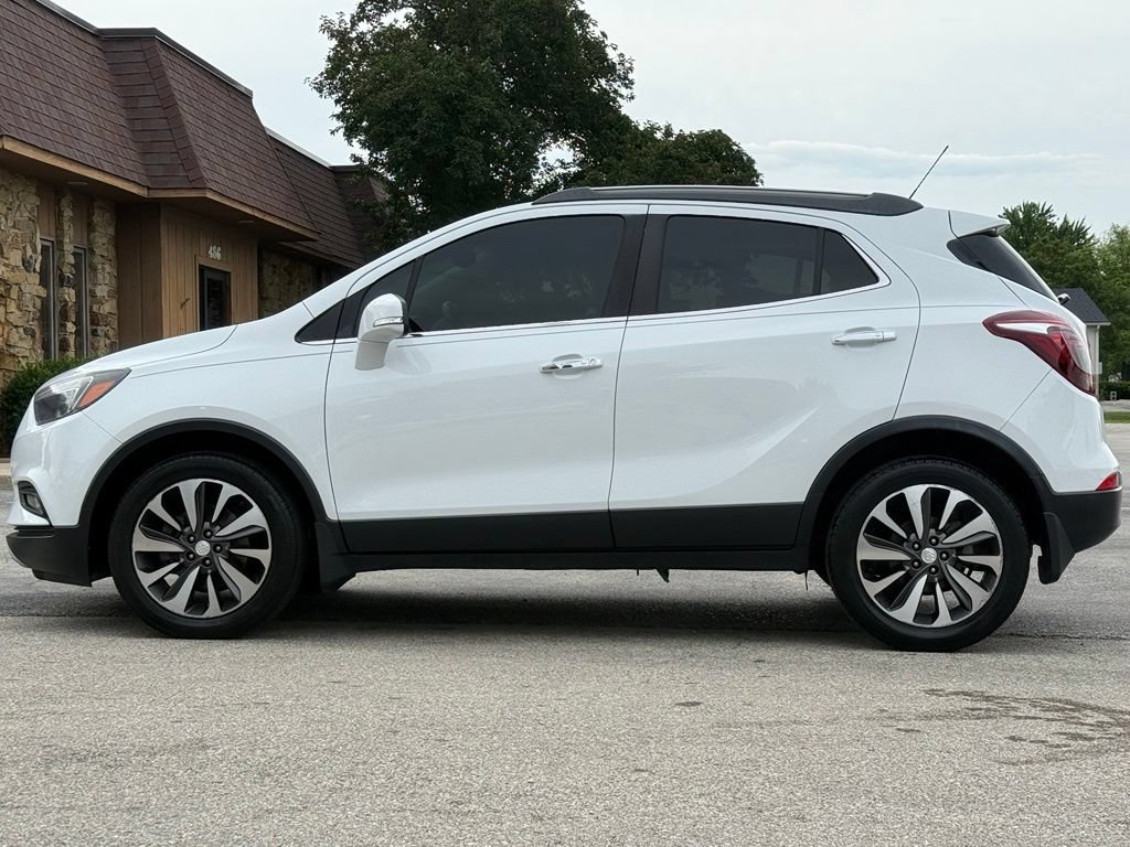 Used 2018 Buick Encore Preferred FWD image 2