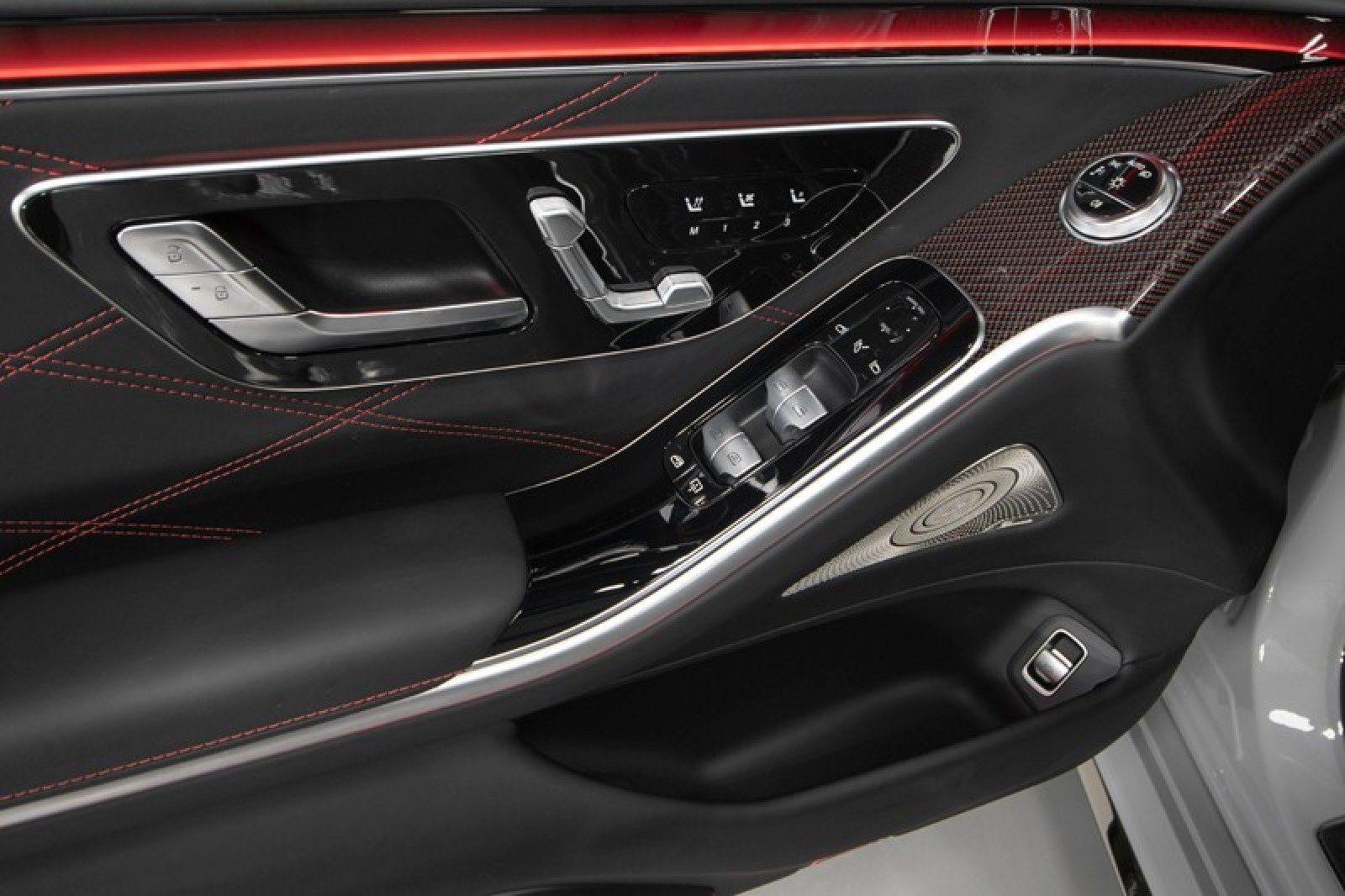 Used 2024 Mercedes-Benz S 63 AMG S image 36