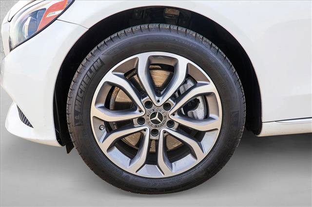 Used 2018 Mercedes-Benz C 300 4MATIC Sedan image 9