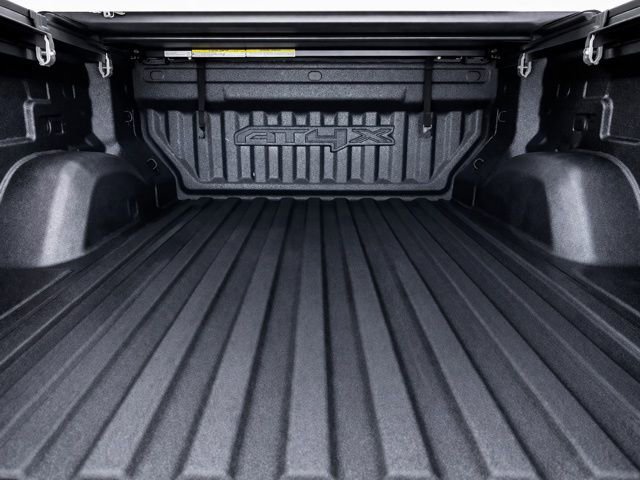 Used 2023 GMC Canyon AT4X image 9