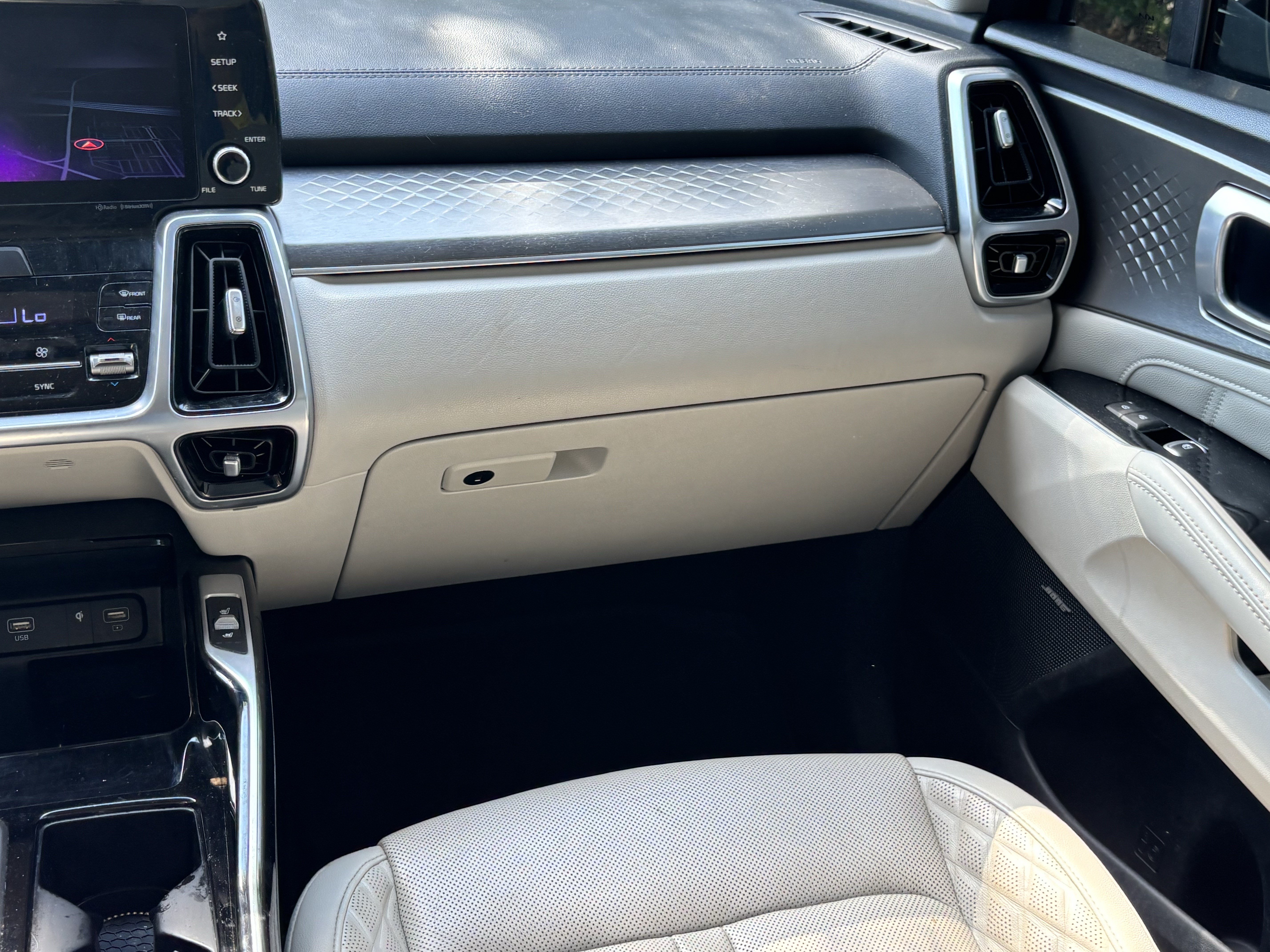 Used 2022 Kia Sorento SX FWD image 37