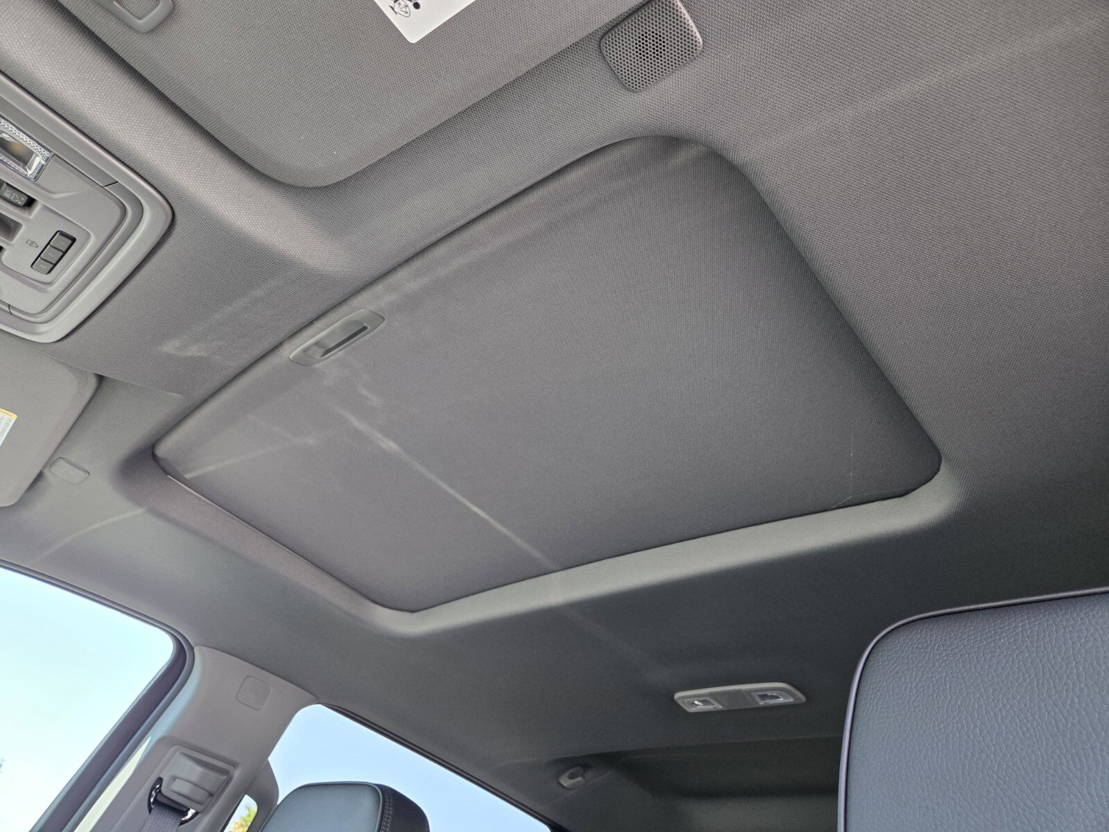 New 2025 GMC Sierra 2500 Denali w/ Denali Reserve Package image 7