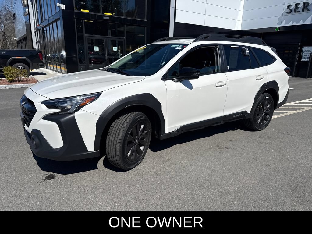 Used 2025 Subaru Outback Onyx Edition AWD/4WD image 1