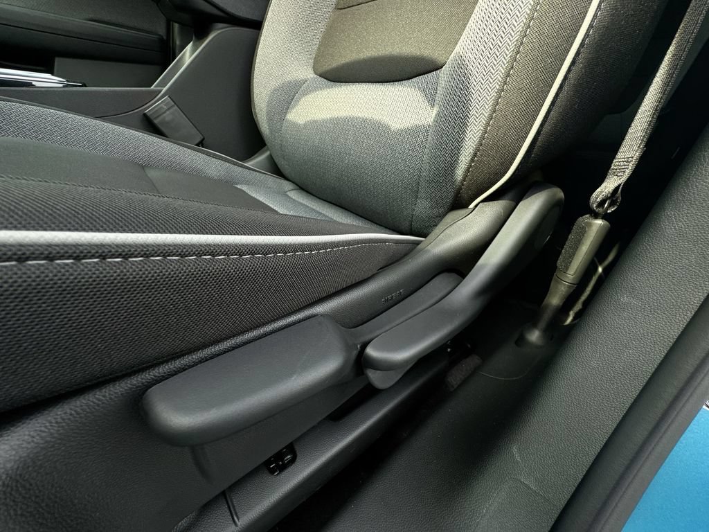 New 2026 Chevrolet TrailBlazer LT w/ LT Cold Weather Package FWD image 14