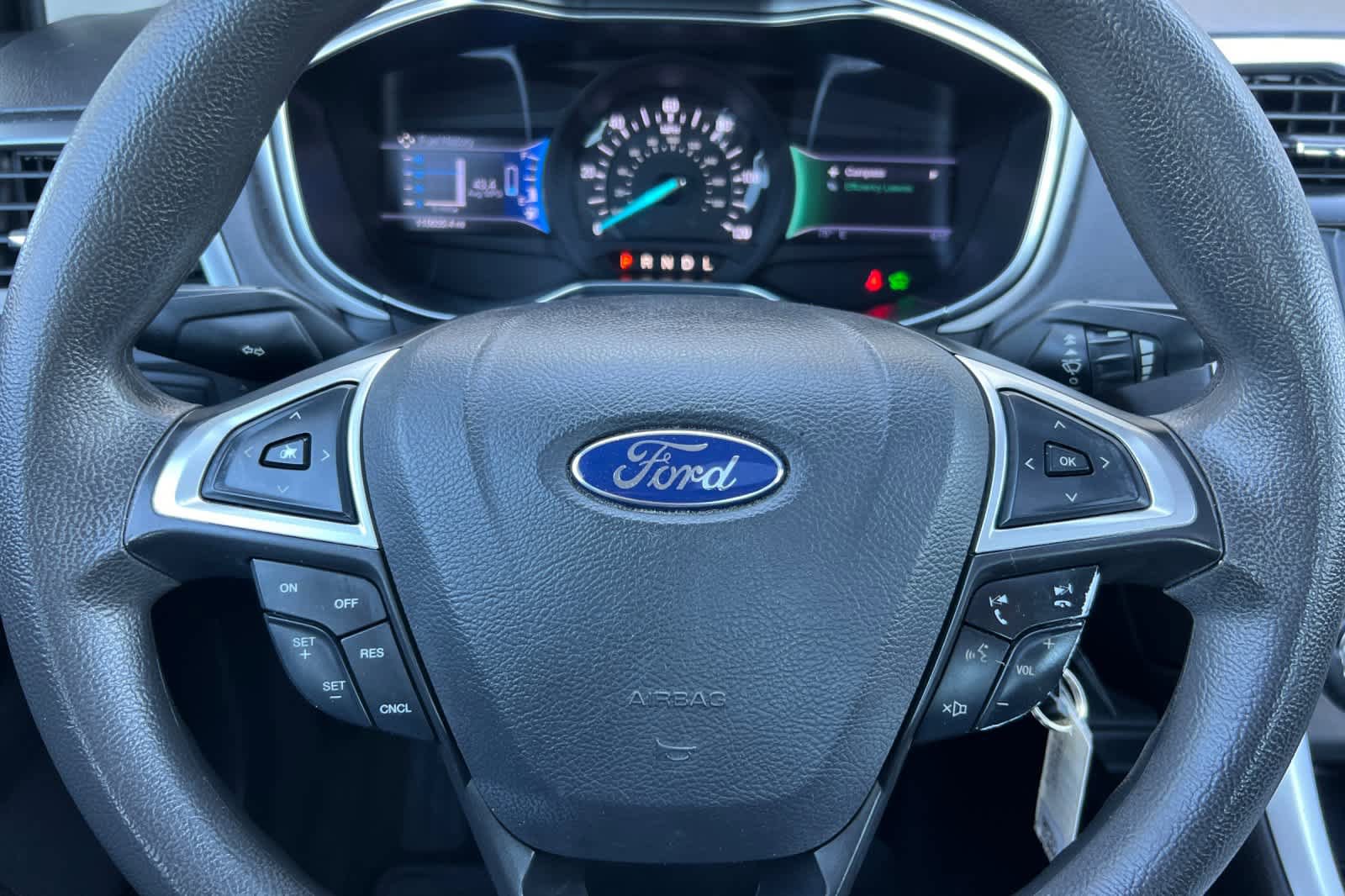 Used 2013 Ford Fusion SE FWD image 22