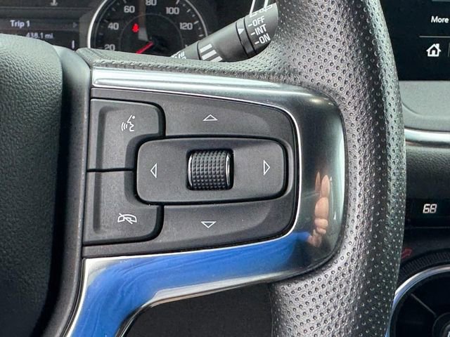 Used 2025 Chevrolet Blazer LT AWD/4WD image 19