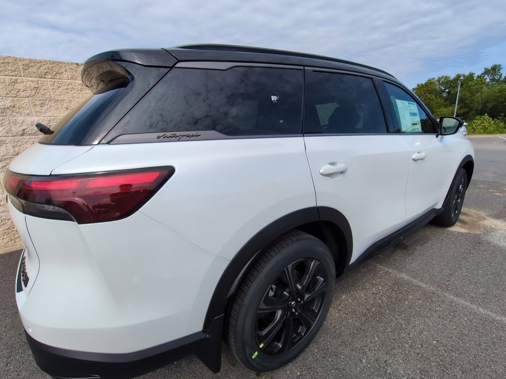 New 2026 INFINITI QX60 Autograph w/ Dark Cargo Package image 4