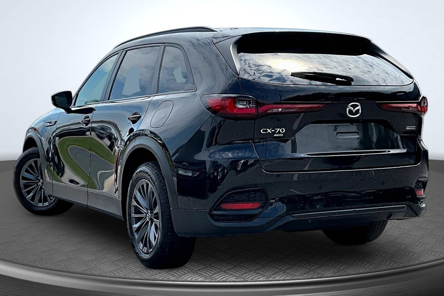 Used 2025 MAZDA CX-70 3.3 Turbo w/ Preferred Package AWD/4WD image 3