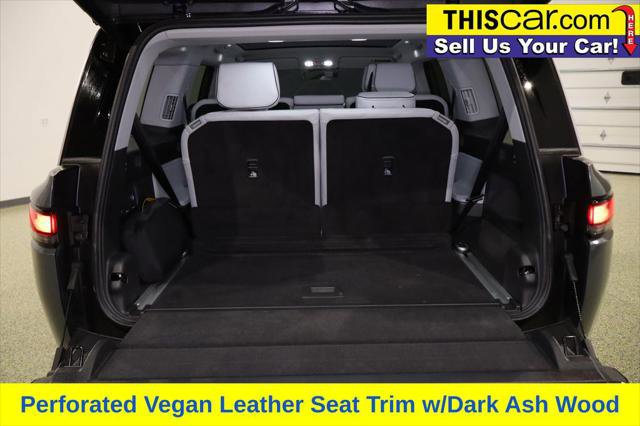 Used 2025 Rivian R1S Adventure image 28