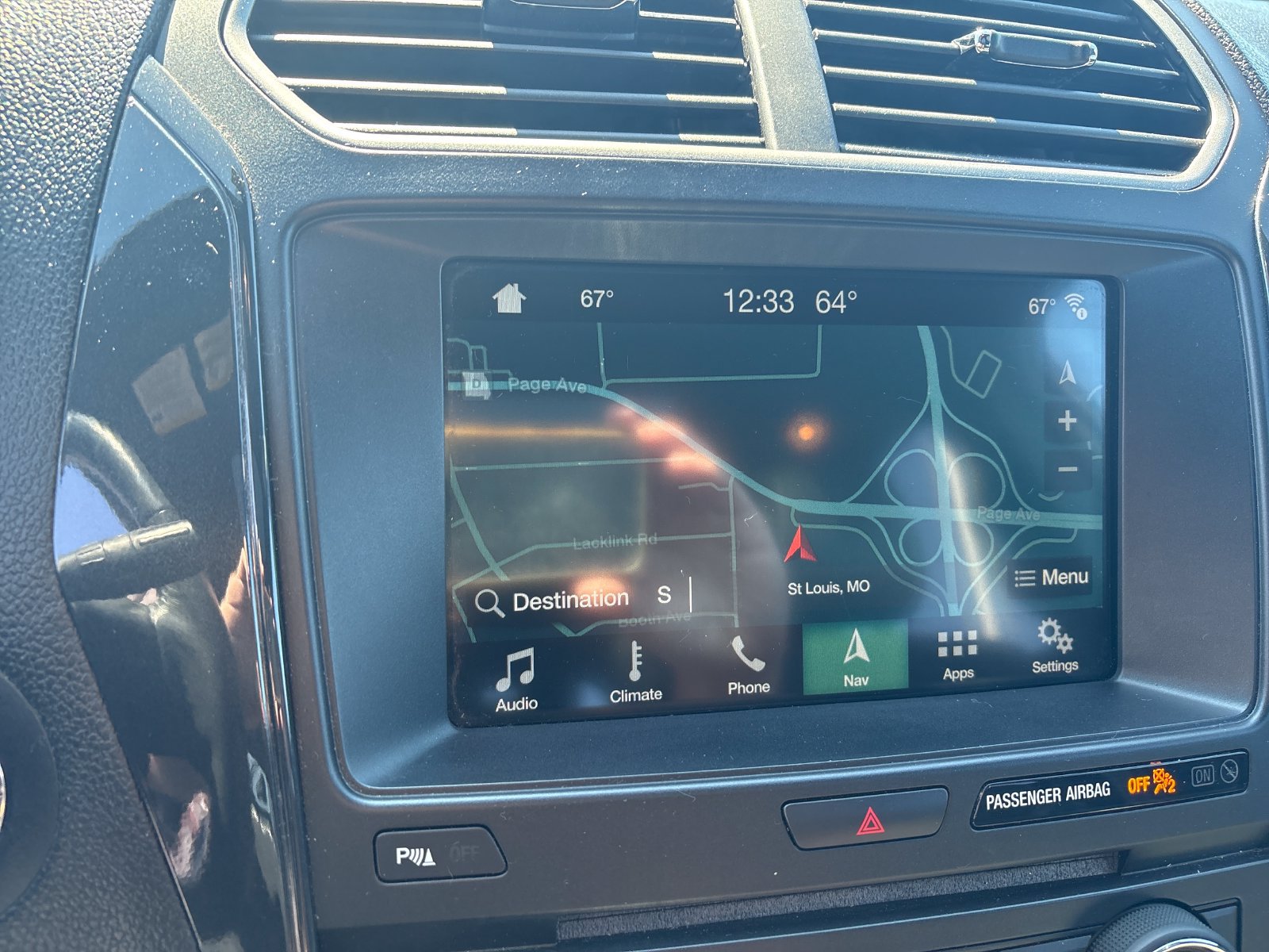 Used 2018 Ford Explorer XLT w/ Equipment Group 202A AWD/4WD image 23