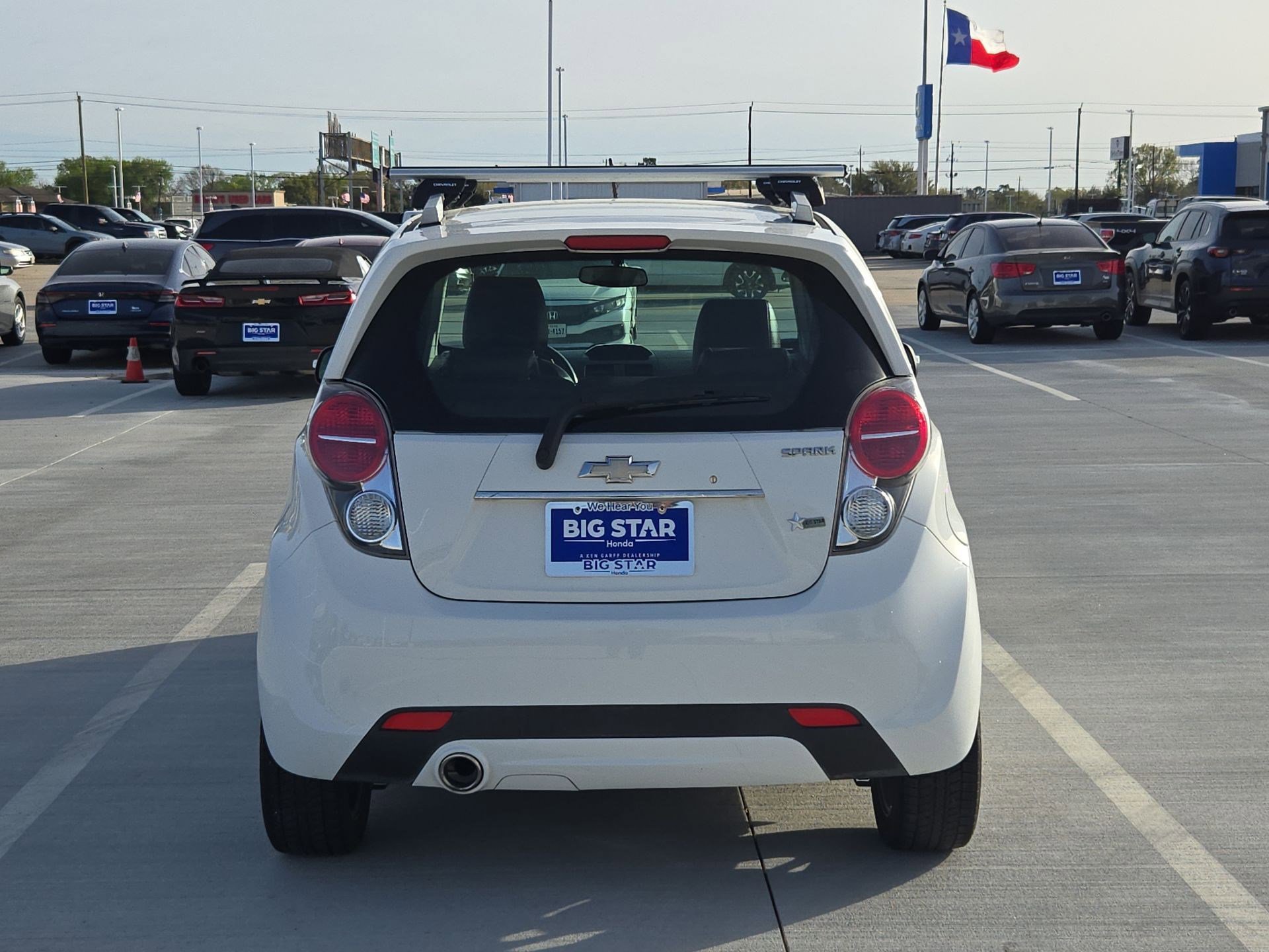 Used 2014 Chevrolet Spark LT image 5
