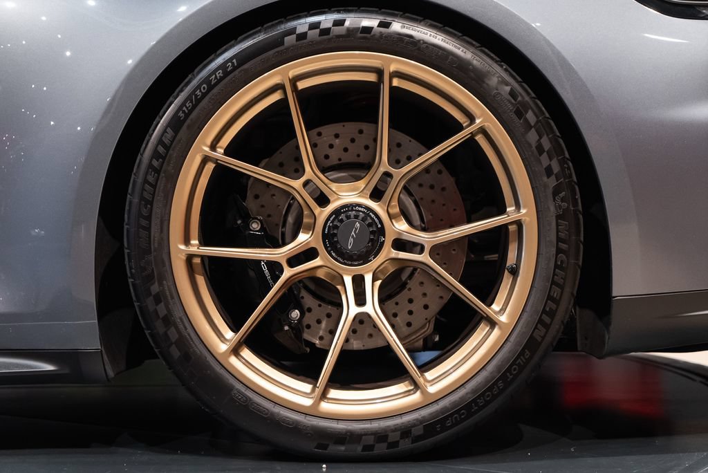 Used 2026 Porsche 911 GT3 RWD image 13