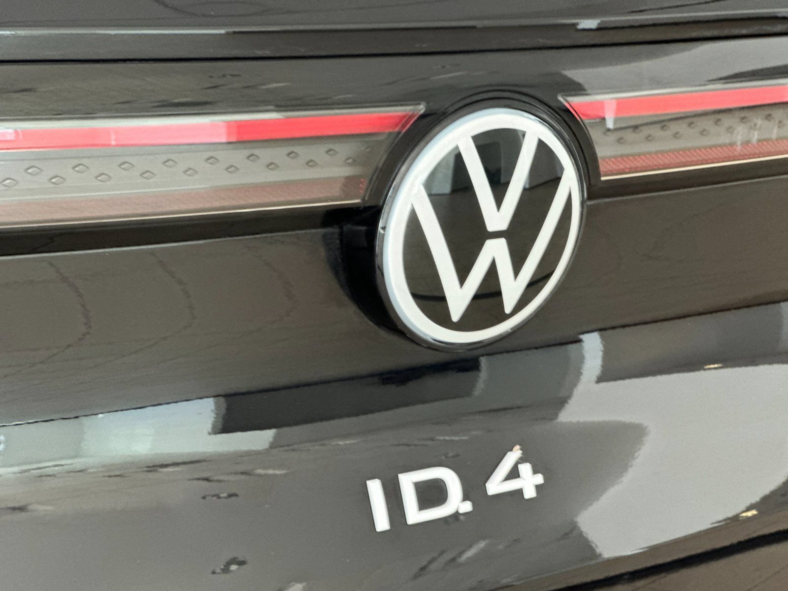Used 2023 Volkswagen ID.4 S RWD image 25