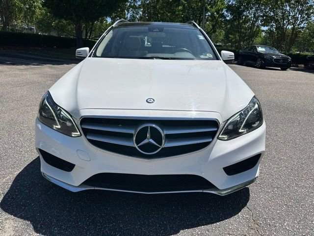 Certified 2016 Mercedes-Benz E 350 4MATIC Wagon image 2