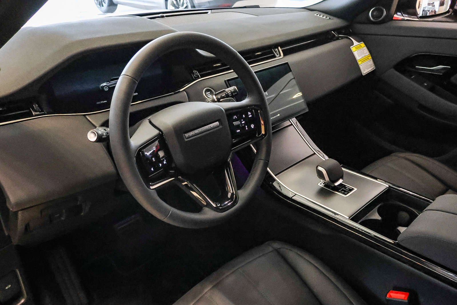 New 2026 Land Rover Range Rover Evoque S AWD/4WD image 24