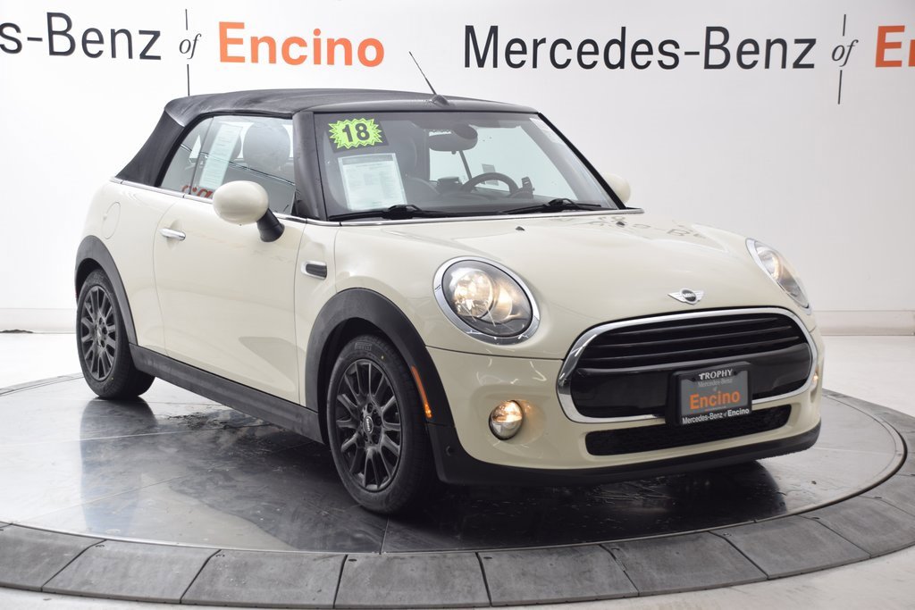 Used 2018 MINI Cooper Convertible image 8