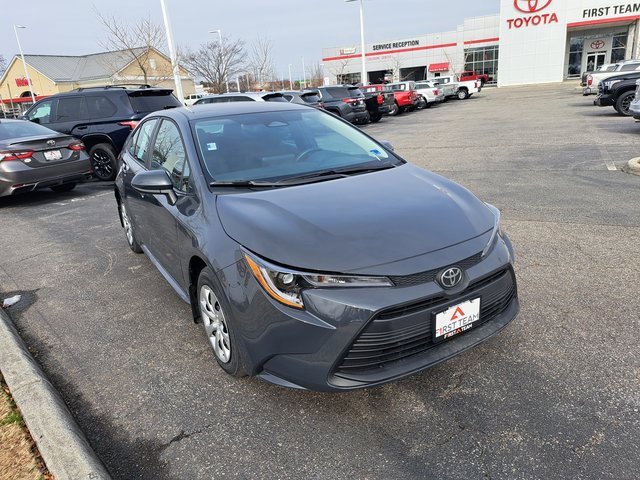 Used 2026 Toyota Corolla LE image 4