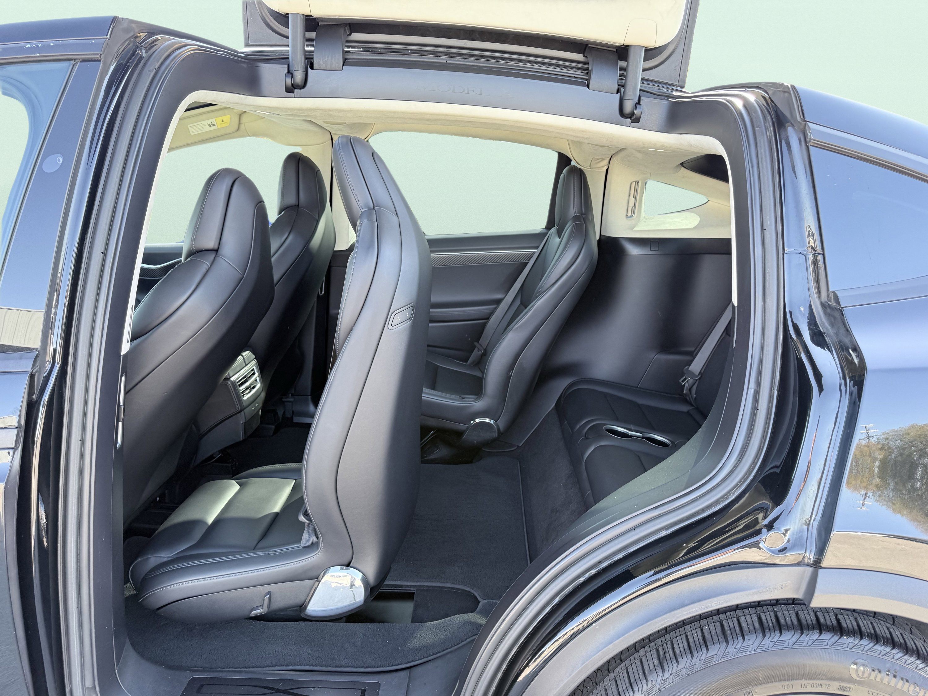 Used 2018 Tesla Model X P100D image 30