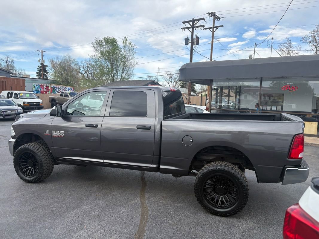 Used 2015 RAM 2500 Tradesman w/ Chrome Appearance Group image 4