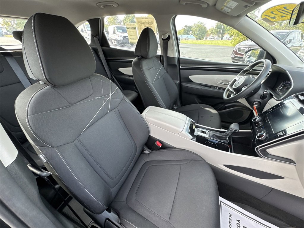 Used 2024 Hyundai Tucson SE image 24