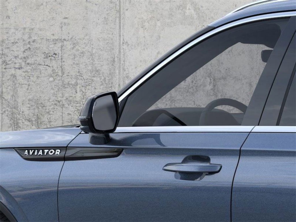 New 2026 Lincoln Aviator AWD image 20