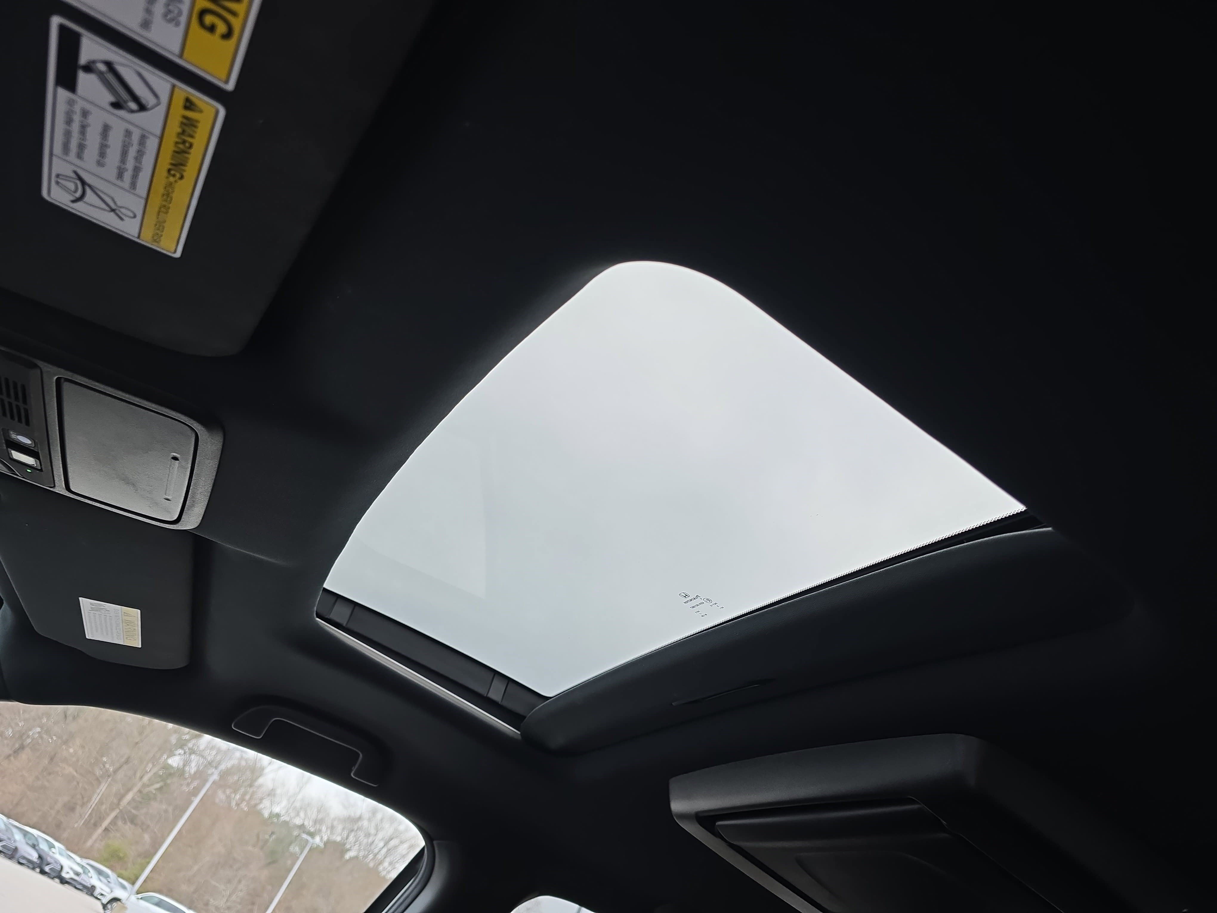 Used 2021 Honda Pilot Black Edition image 24