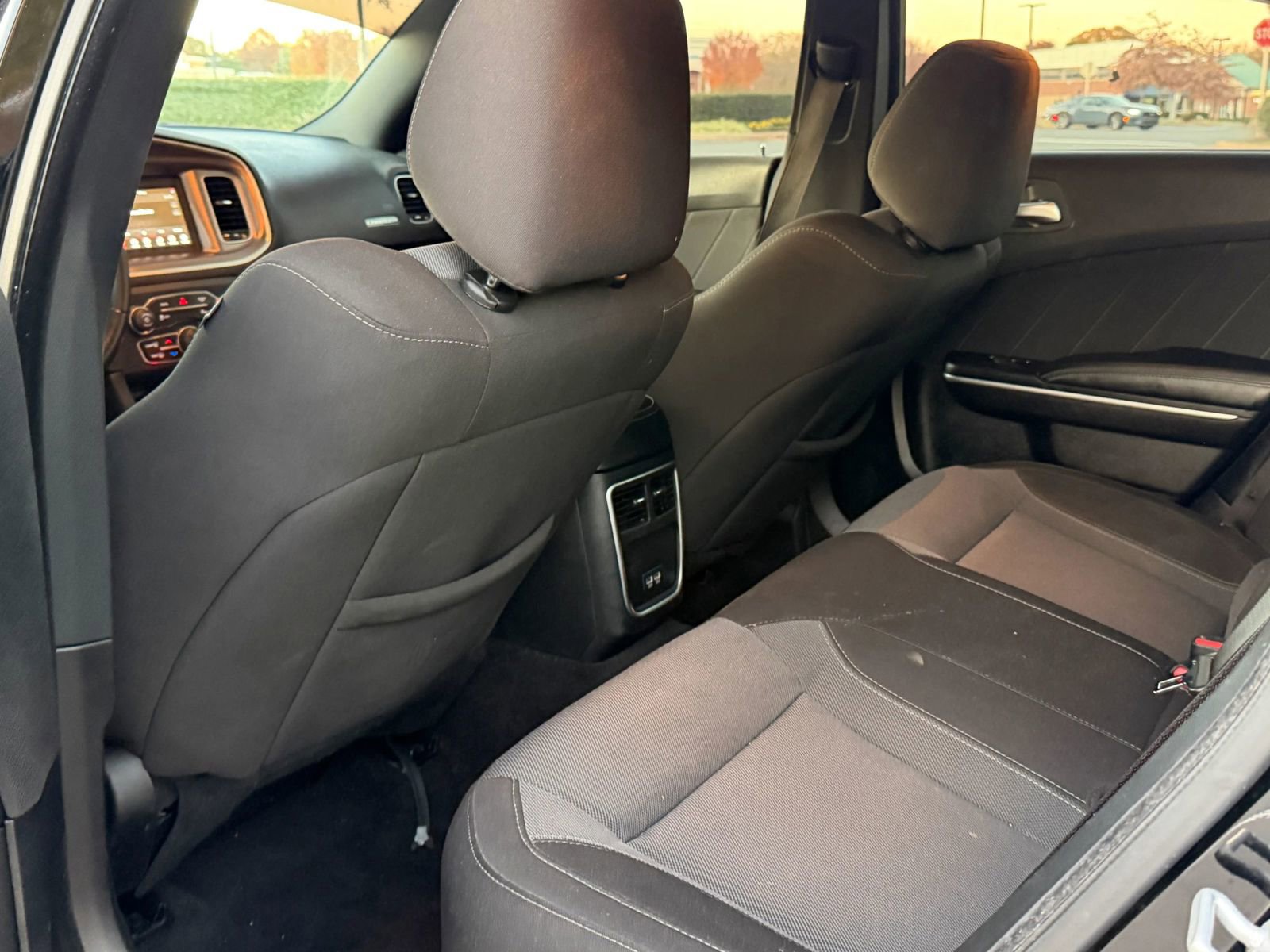 Used 2020 Dodge Charger SXT image 7