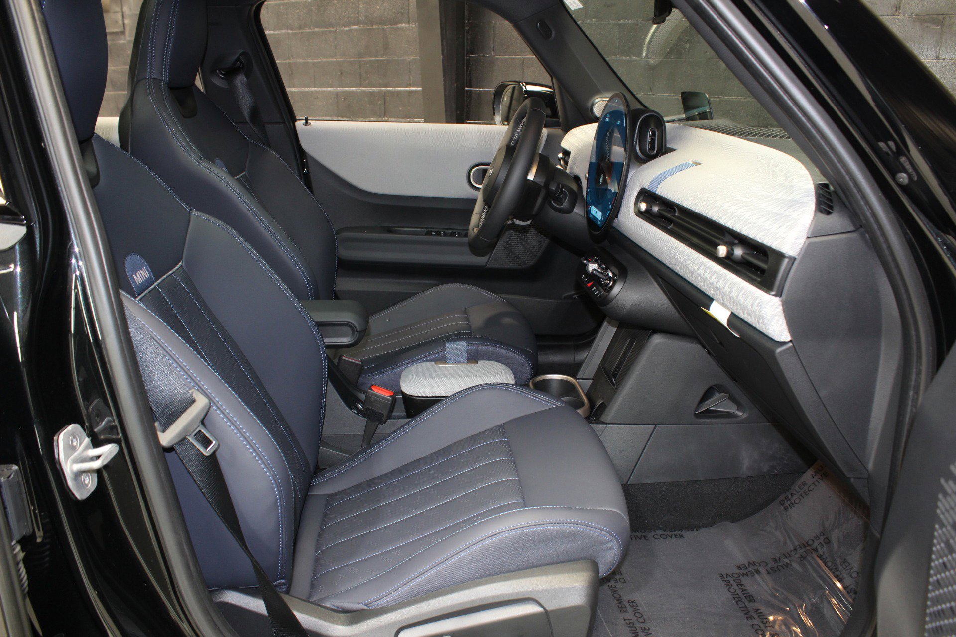 Used 2025 MINI Cooper S image 46