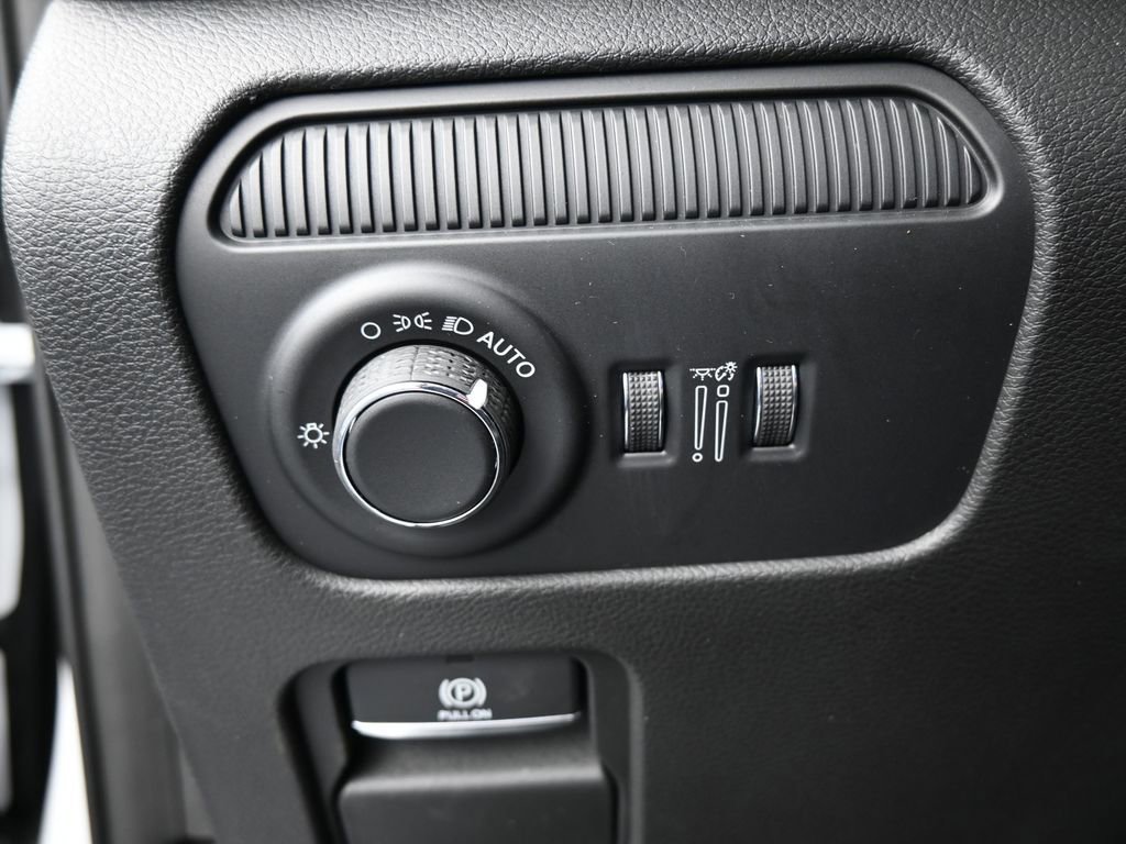 New 2026 Jeep Grand Wagoneer L Limited image 32