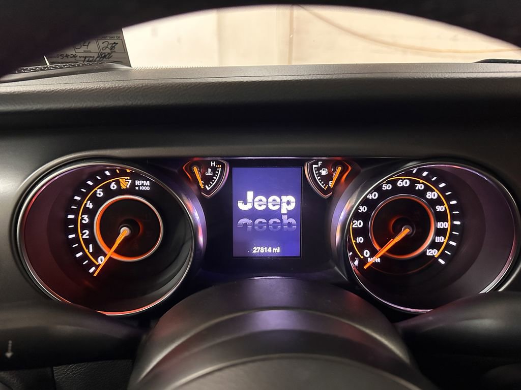 Certified 2023 Jeep Gladiator Sport image 31