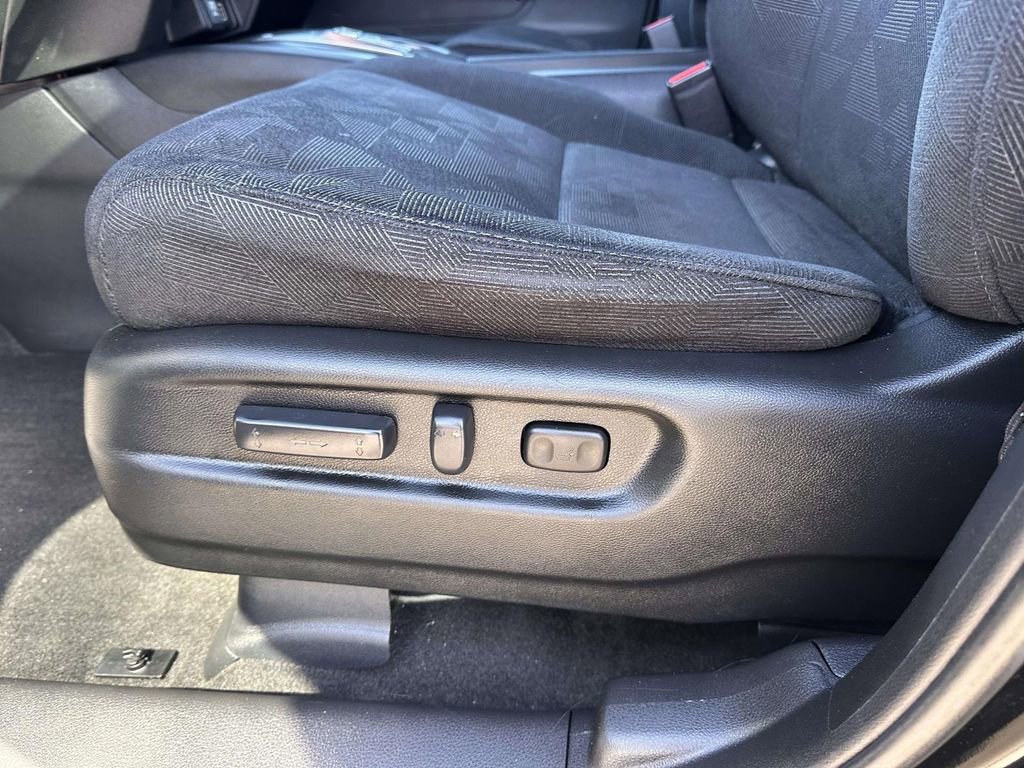 Used 2022 Honda Pilot Sport image 10