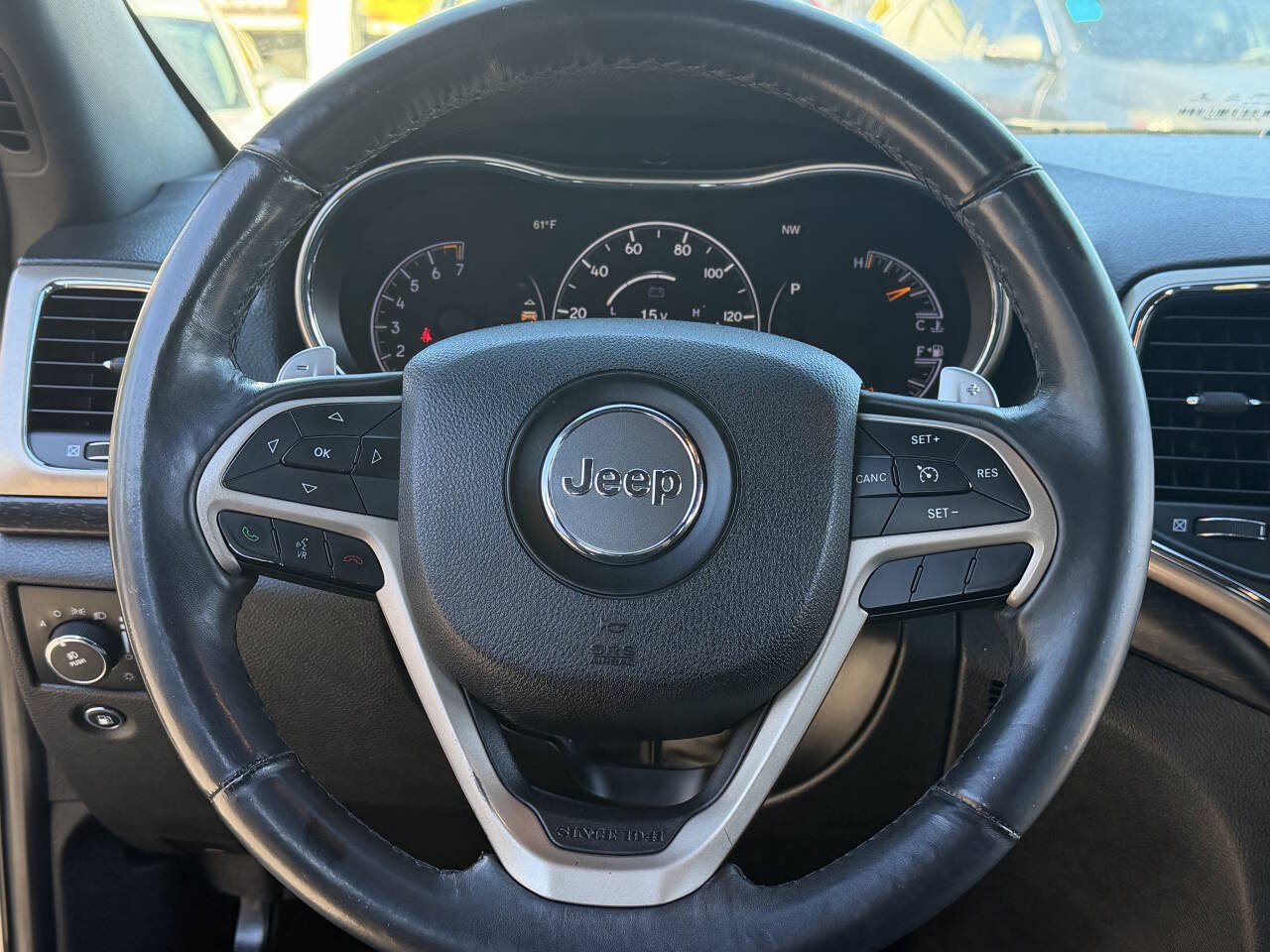 Used 2014 Jeep Grand Cherokee Laredo w/ Quick Order Package 23E AWD/4WD image 8