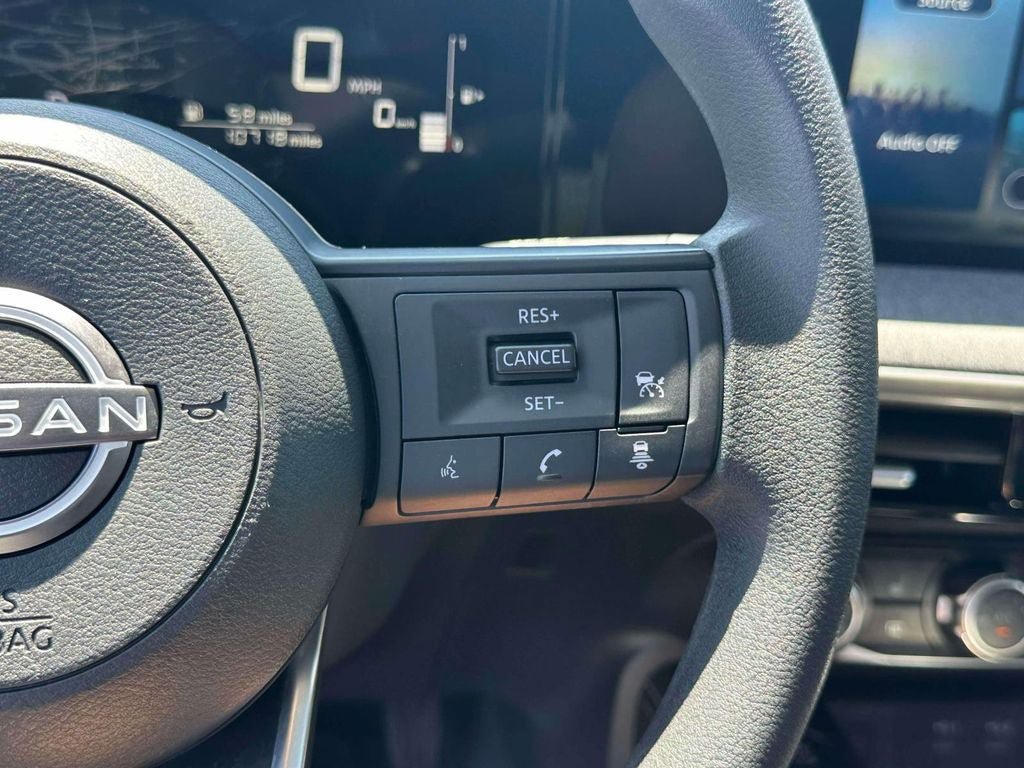 Used 2025 Nissan Kicks SV w/ SV Premium Package AWD/4WD image 20