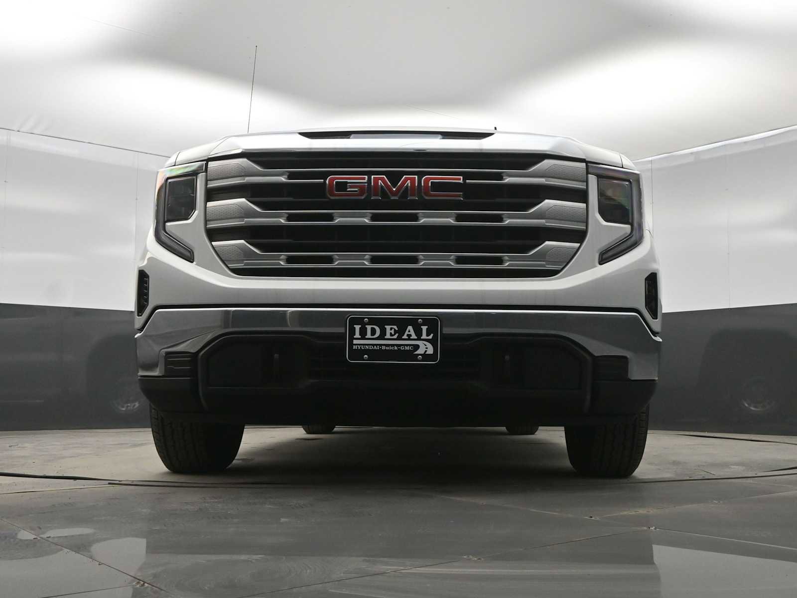 New 2026 GMC Sierra 1500 SLE w/ Preferred Package image 31