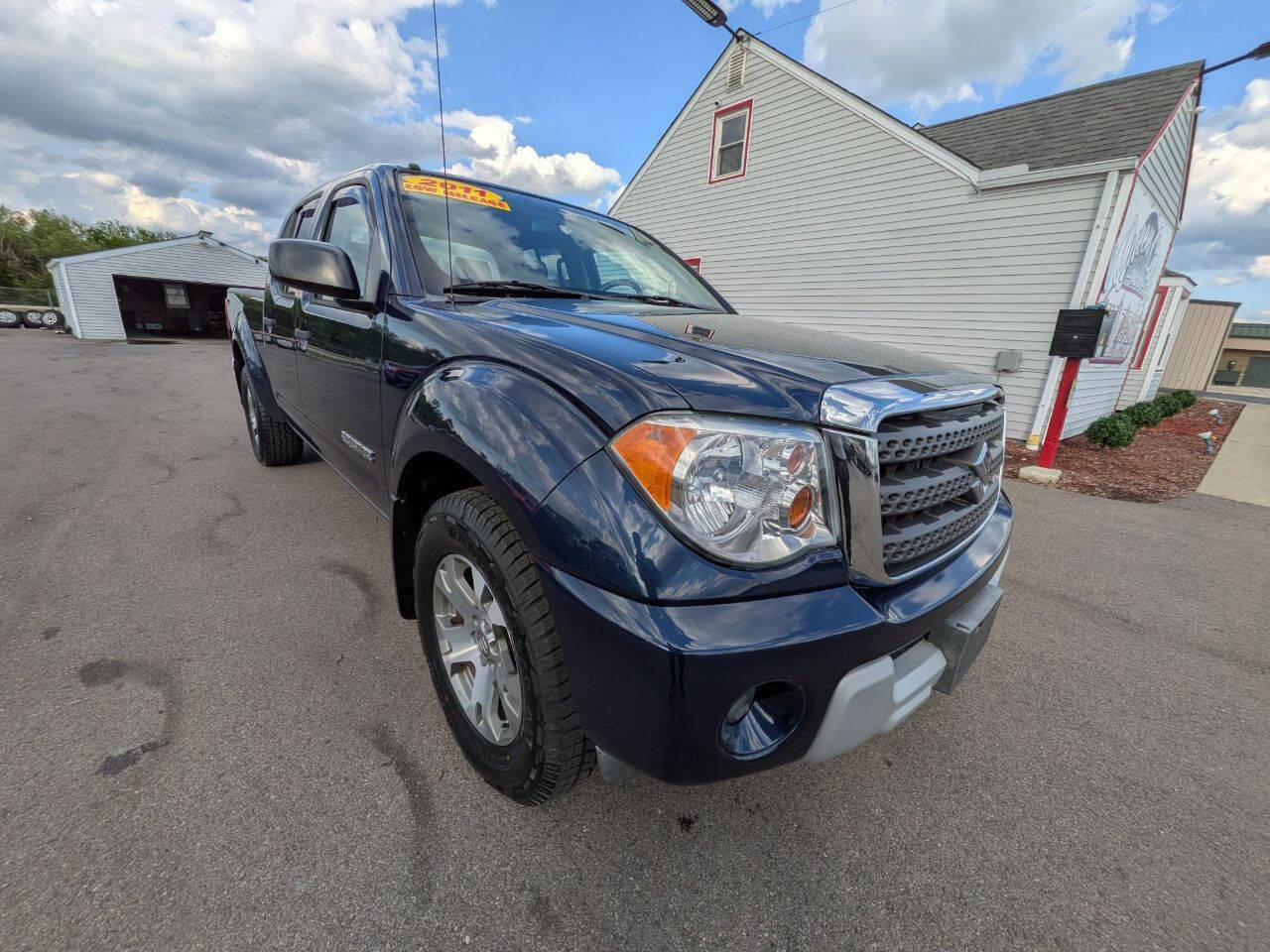 Used 2011 Suzuki Equator Sport AWD/4WD image 6
