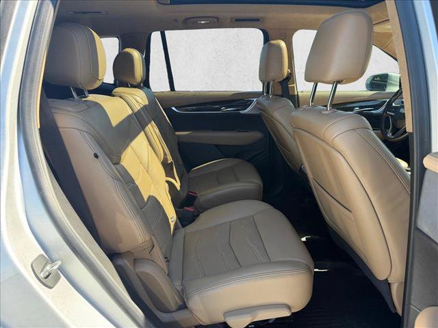 Used 2020 Cadillac XT6 Premium Luxury w/ Platinum Package AWD/4WD image 23